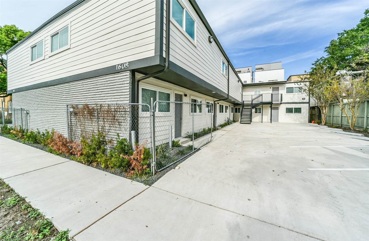 1608 Welch Street - Photo 1