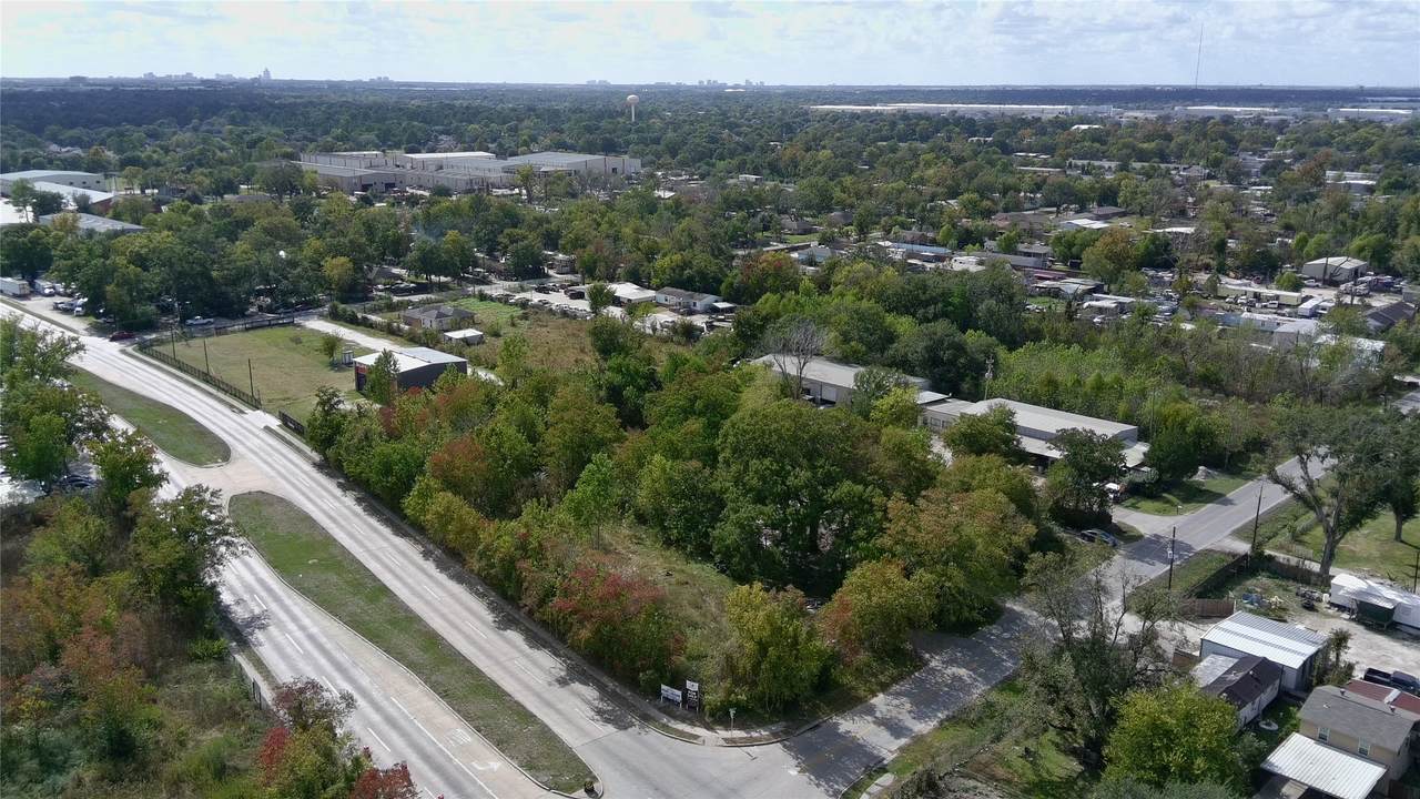 6011 Killough Street - Photo 1