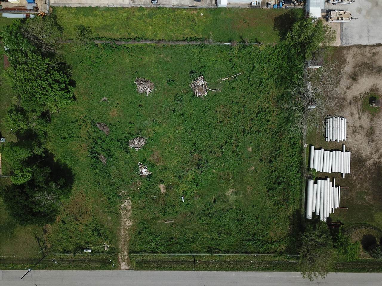17306 South Drive - Photo 1