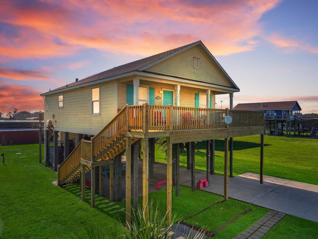 905 Sage Road - Photo 1