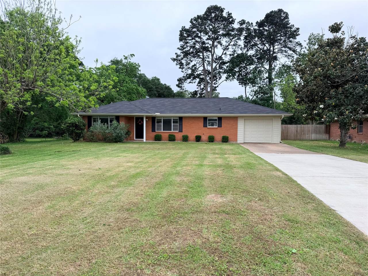 2111 Bush Drive - Photo 1