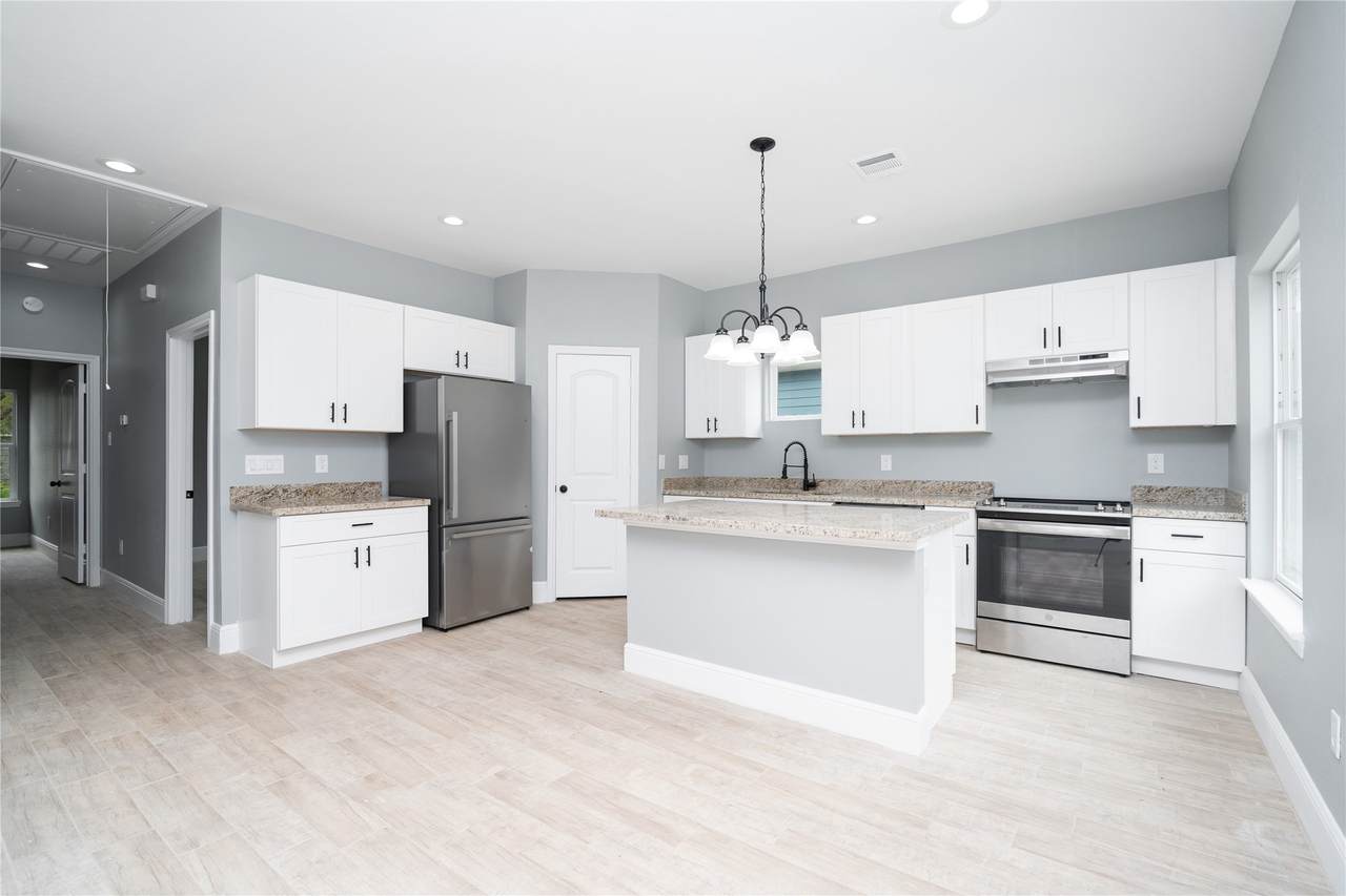 3710 Rockingham Street - Photo 1