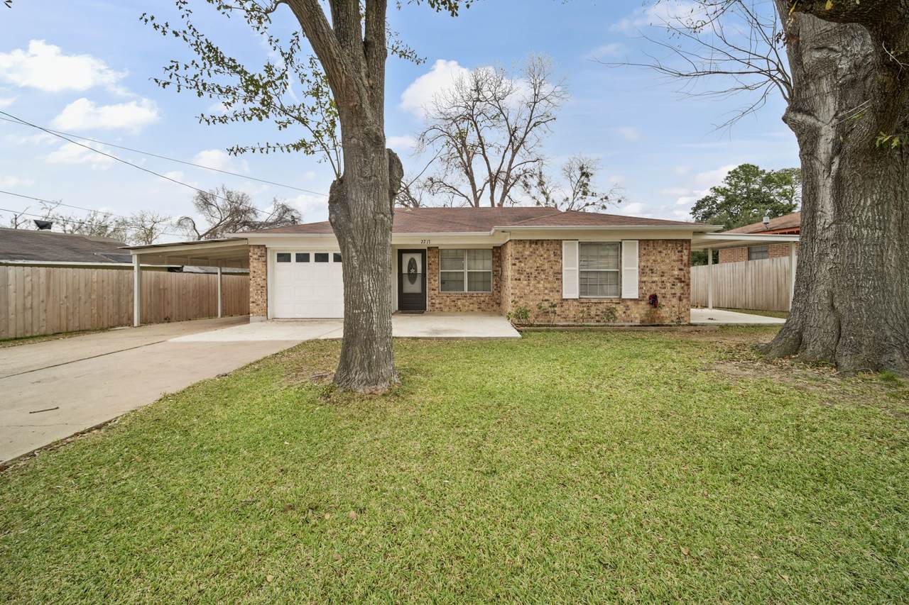 2217 Old Chappell Hill Road - Photo 1