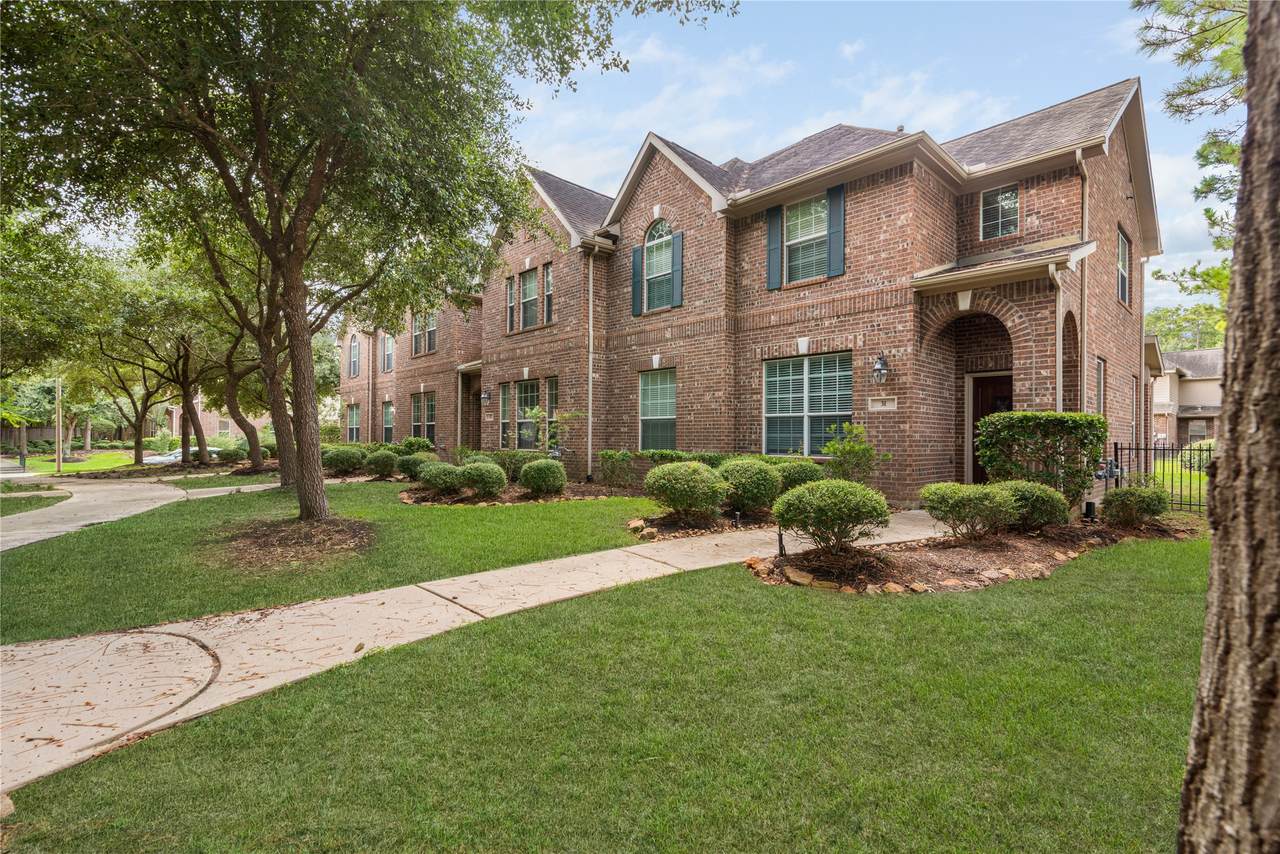 31 Umbria Lane - Photo 1