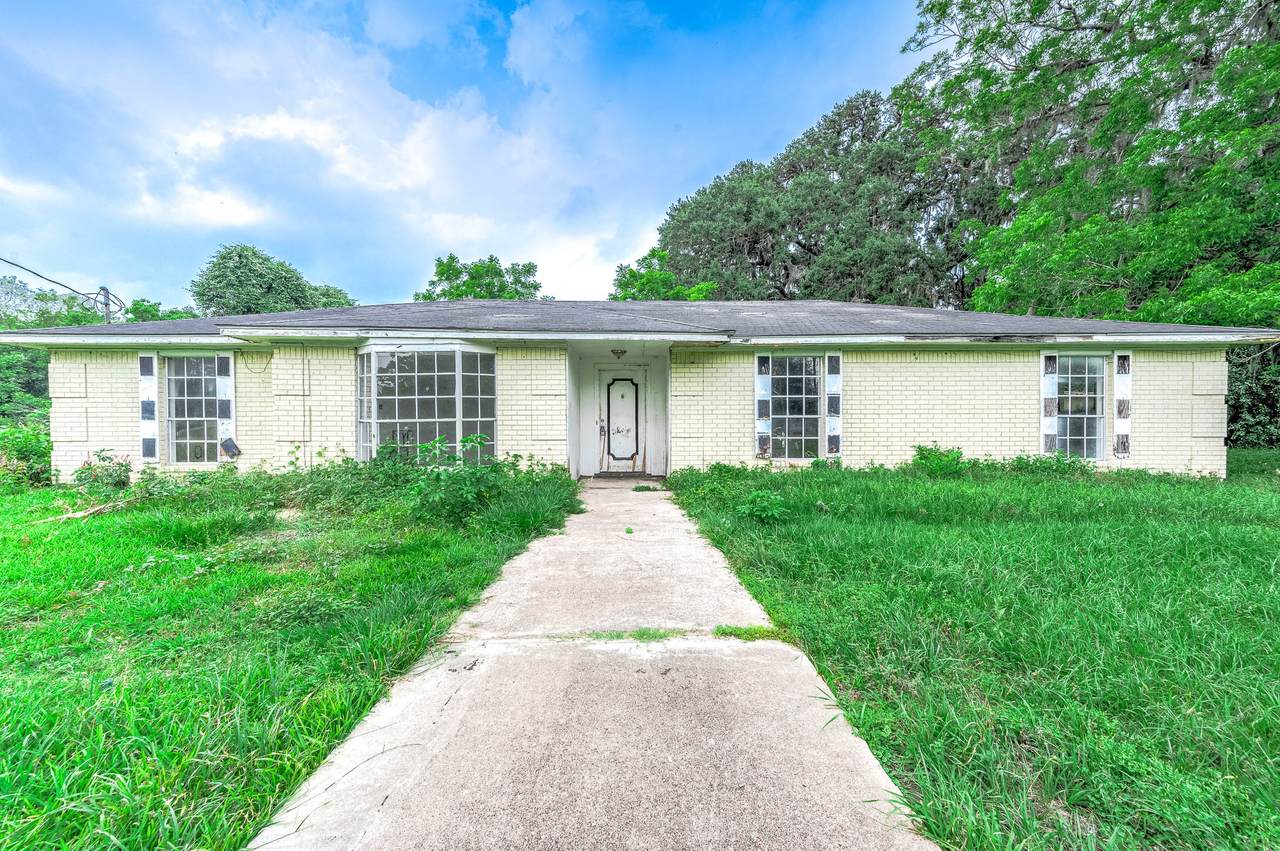 2719 Fm 524 - Photo 1