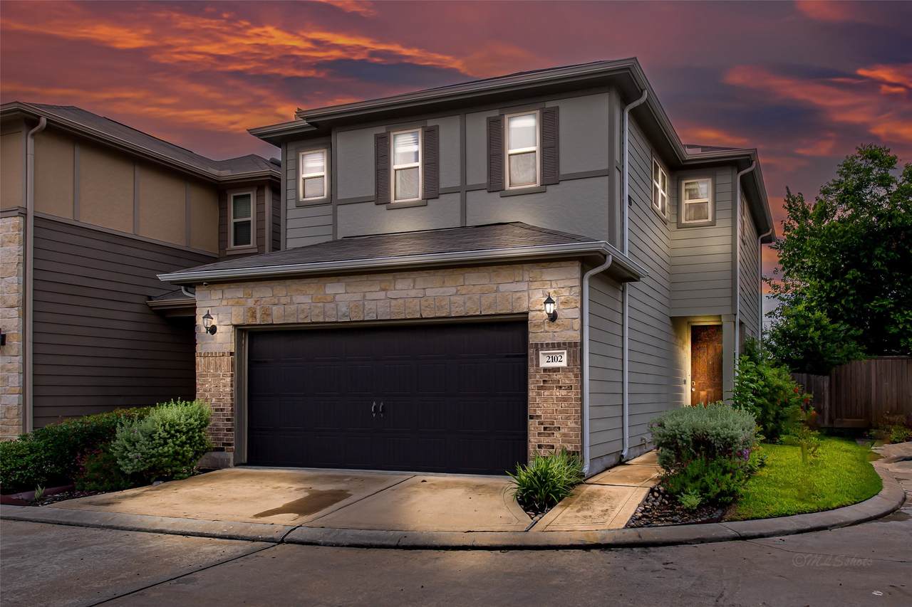 2102 Red Cedar Ridge Way - Photo 1