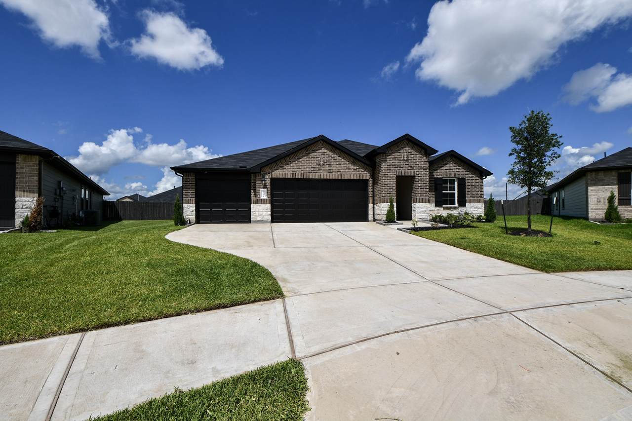 3008 Bur Landing Lane - Photo 1