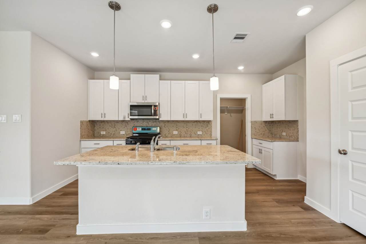 14154 Granger Pointe - Photo 1