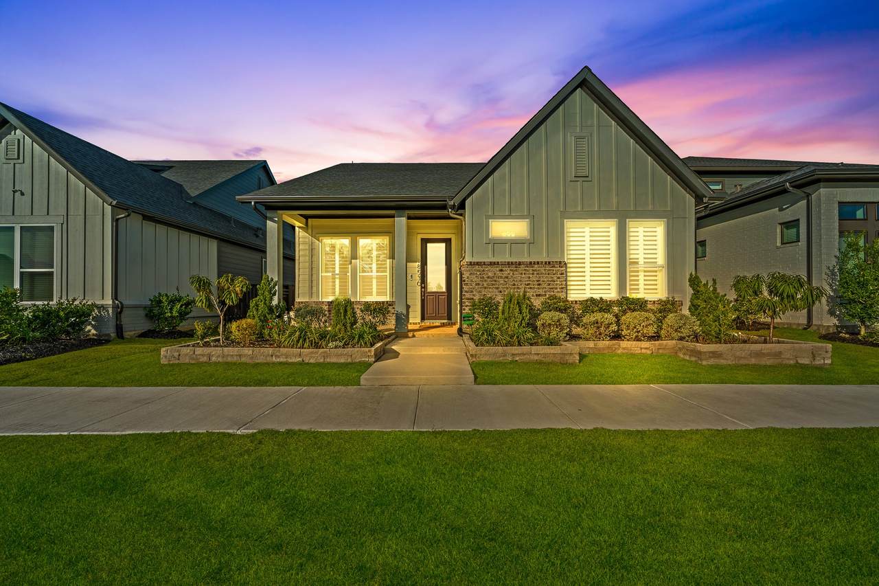 18530 Joyous Lane - Photo 1