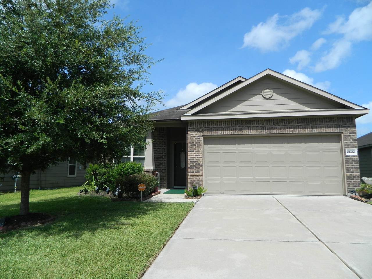 2623 Bedrock Lane - Photo 1