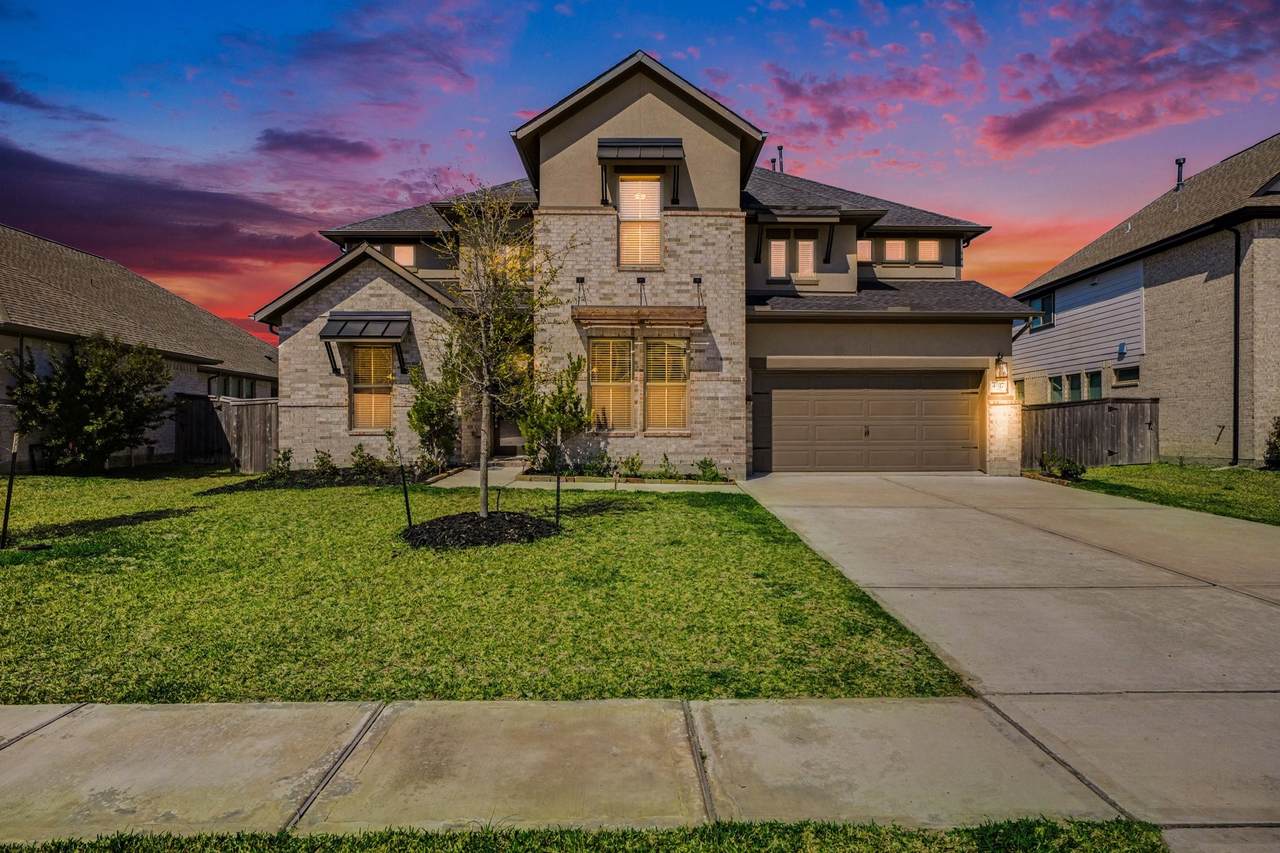 4917 Harbor Brooks Lane - Photo 1