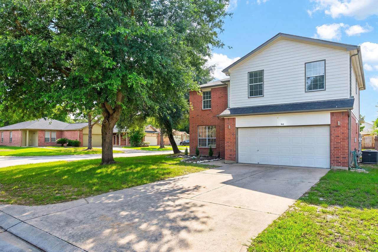 918 Ivycroft Lane - Photo 1