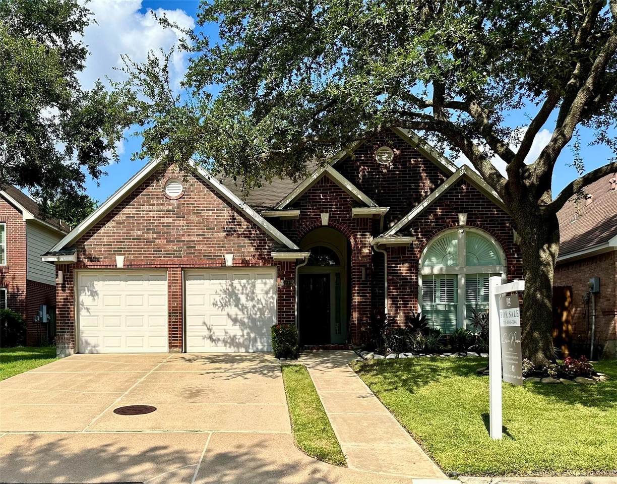 1211 Campton Court - Photo 1