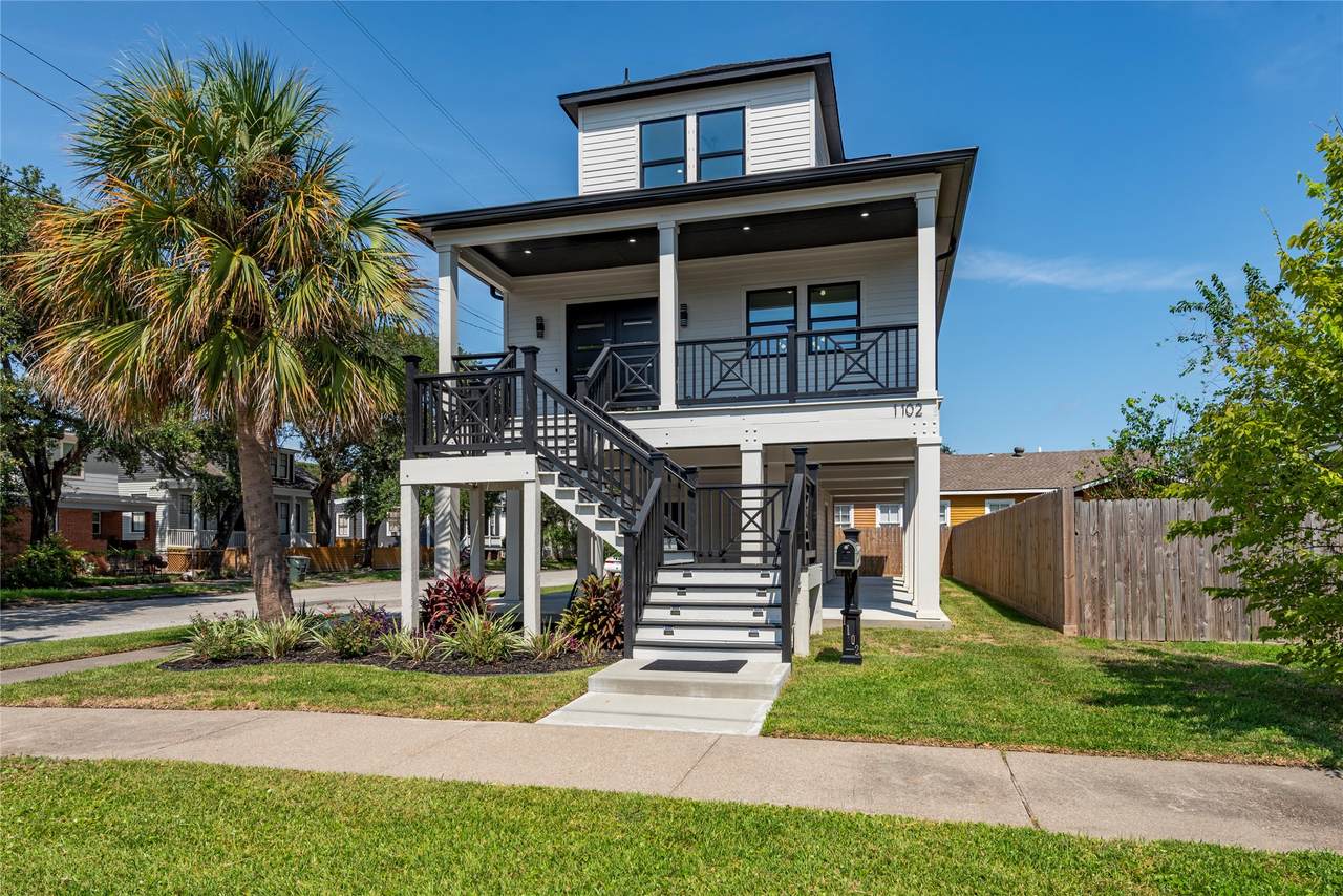1102 36th Street - Photo 1