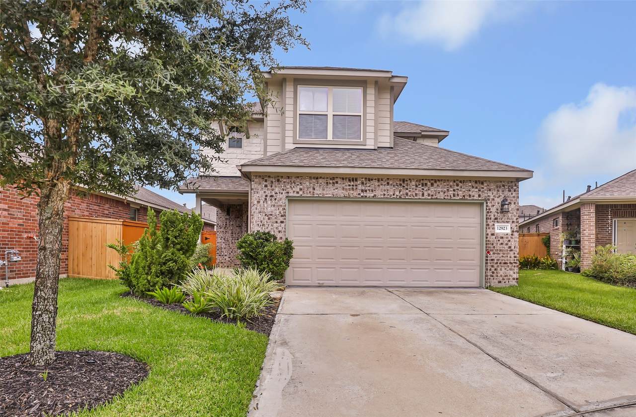 12923 Gallowhill Drive - Photo 1
