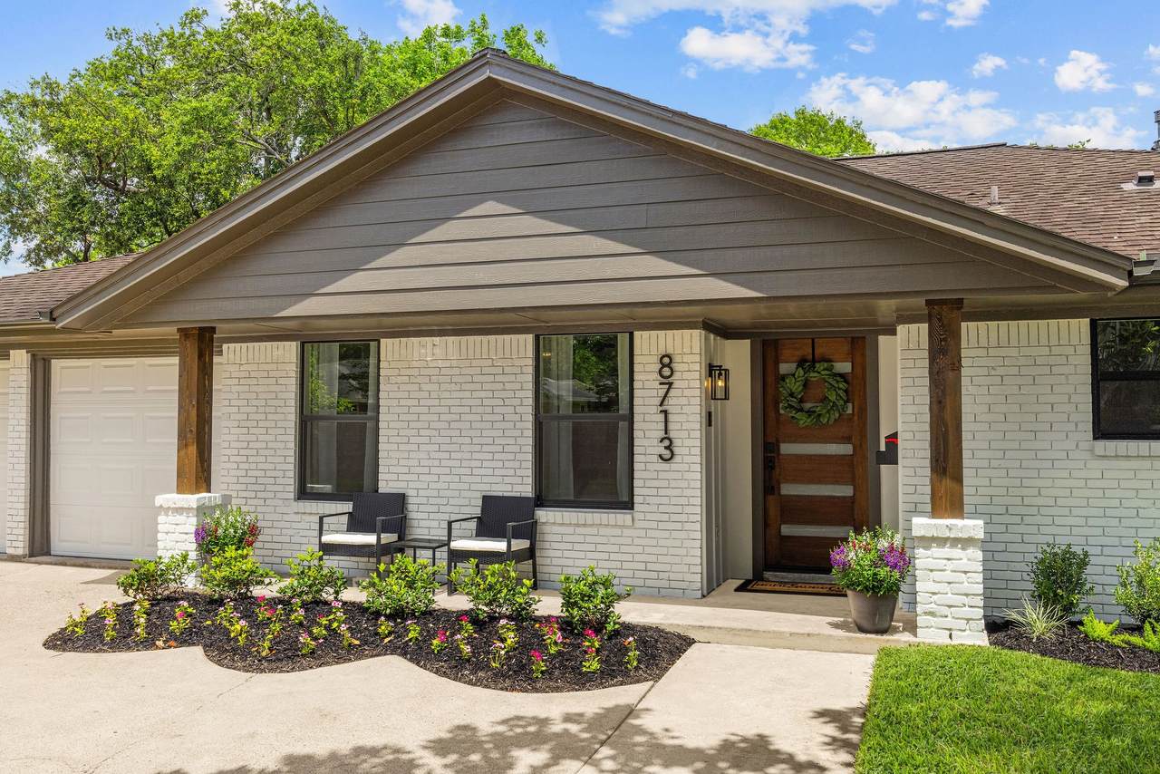8713 Timberside Drive - Photo 1