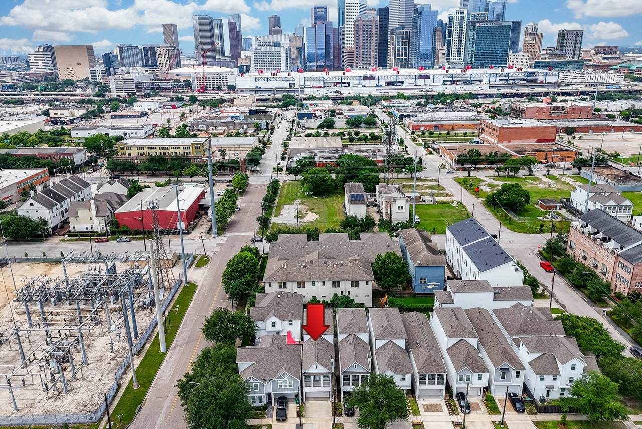 1122 Live Oak Street - Photo 1