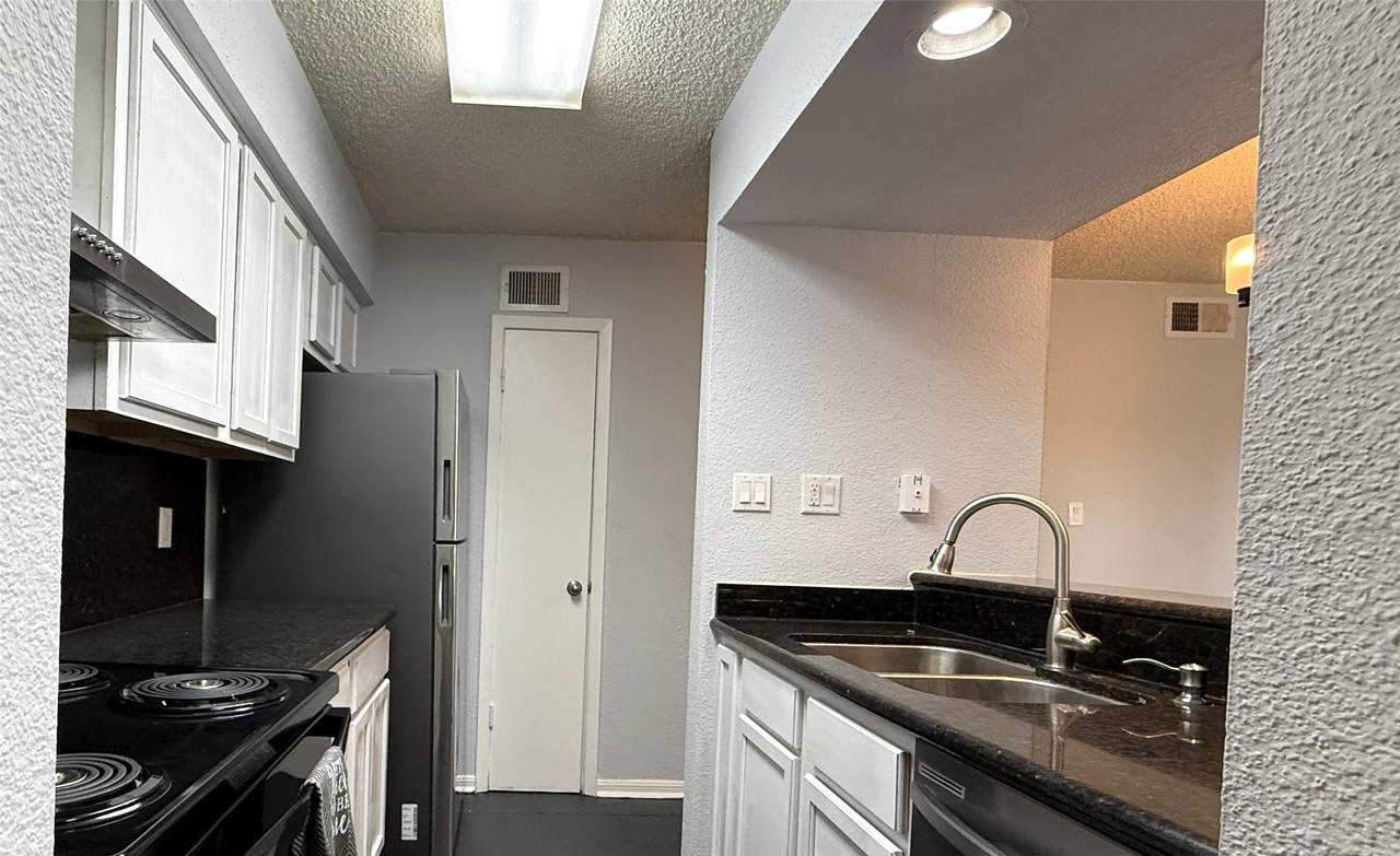 https://bt-photos.global.ssl.fastly.net/harmls/1280_boomver_1_56253643-2.jpg