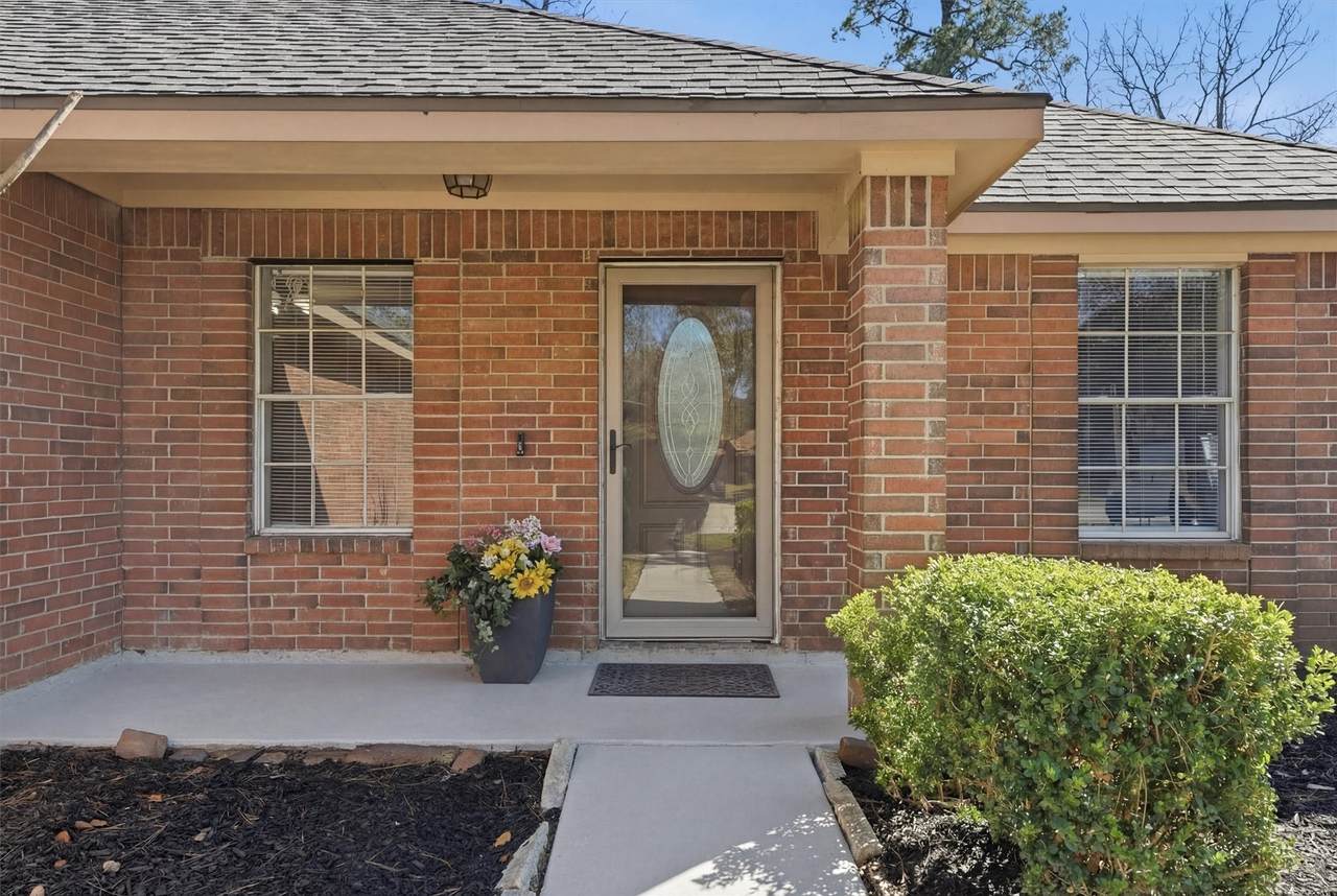 2618 Heatherknoll Drive - Photo 1