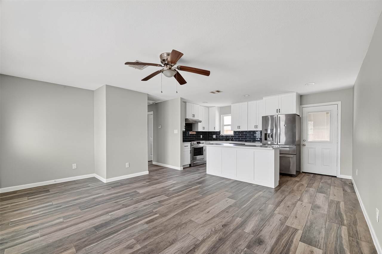 4106 White Street - Photo 1