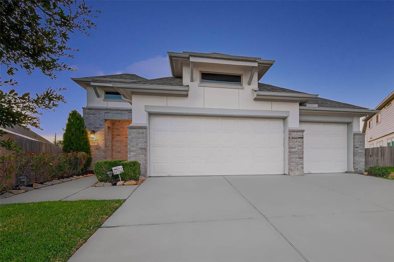 20106 Gable Crest Court - Photo 1
