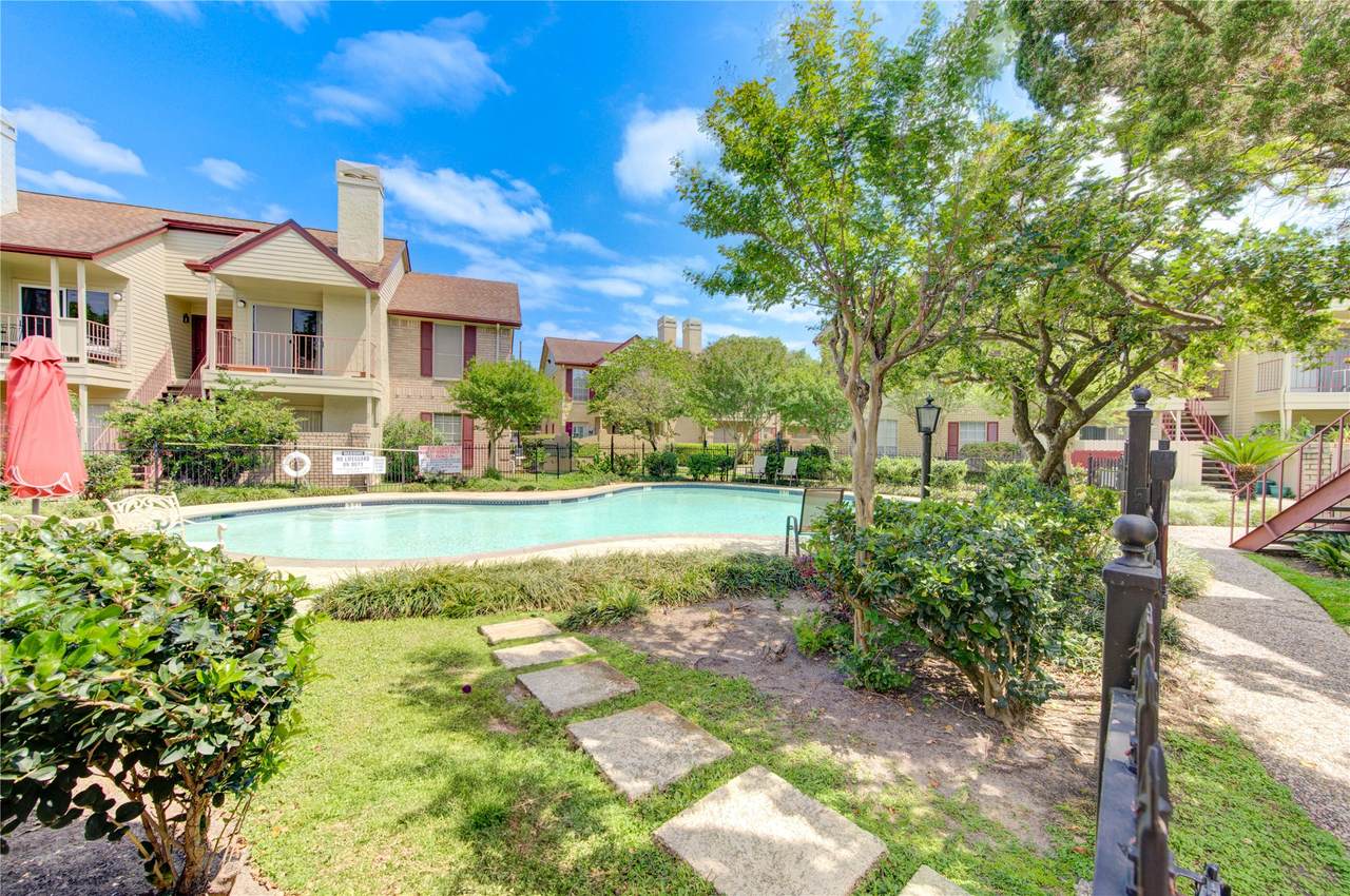 2120 El Paseo Street - Photo 1