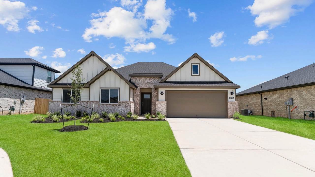 31207 South Eden Manor Loop - Photo 1