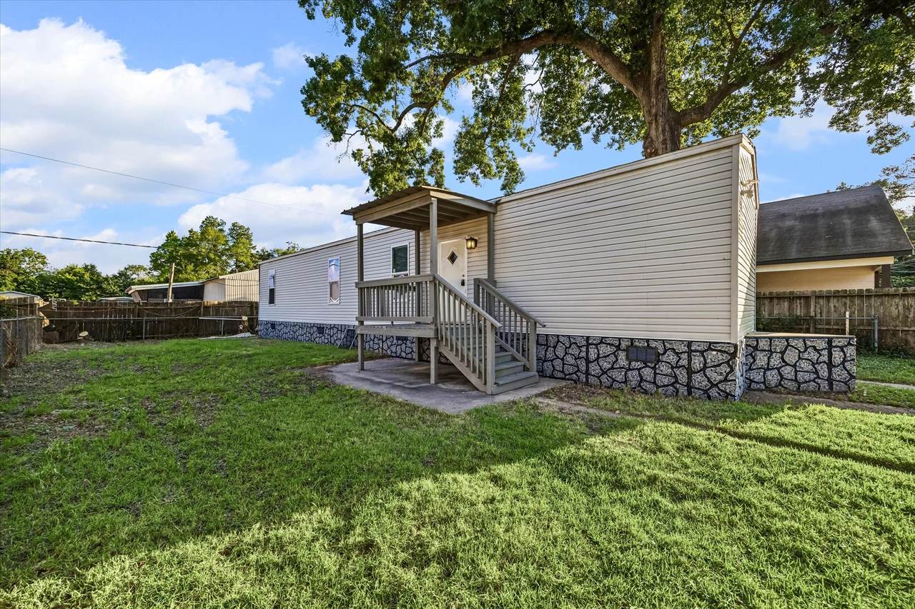 11910 Hazy Hill Drive - Photo 1