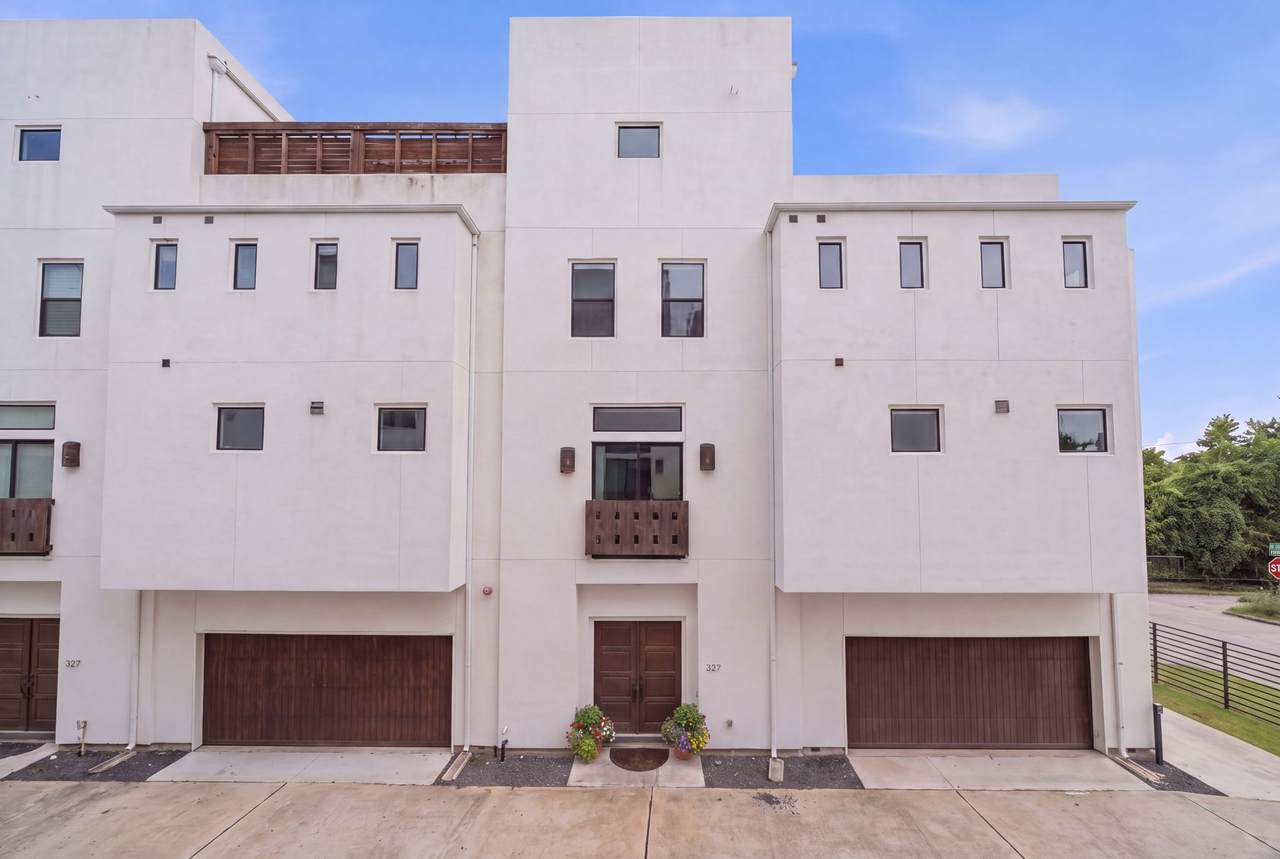 327 2nd Street - Photo 1