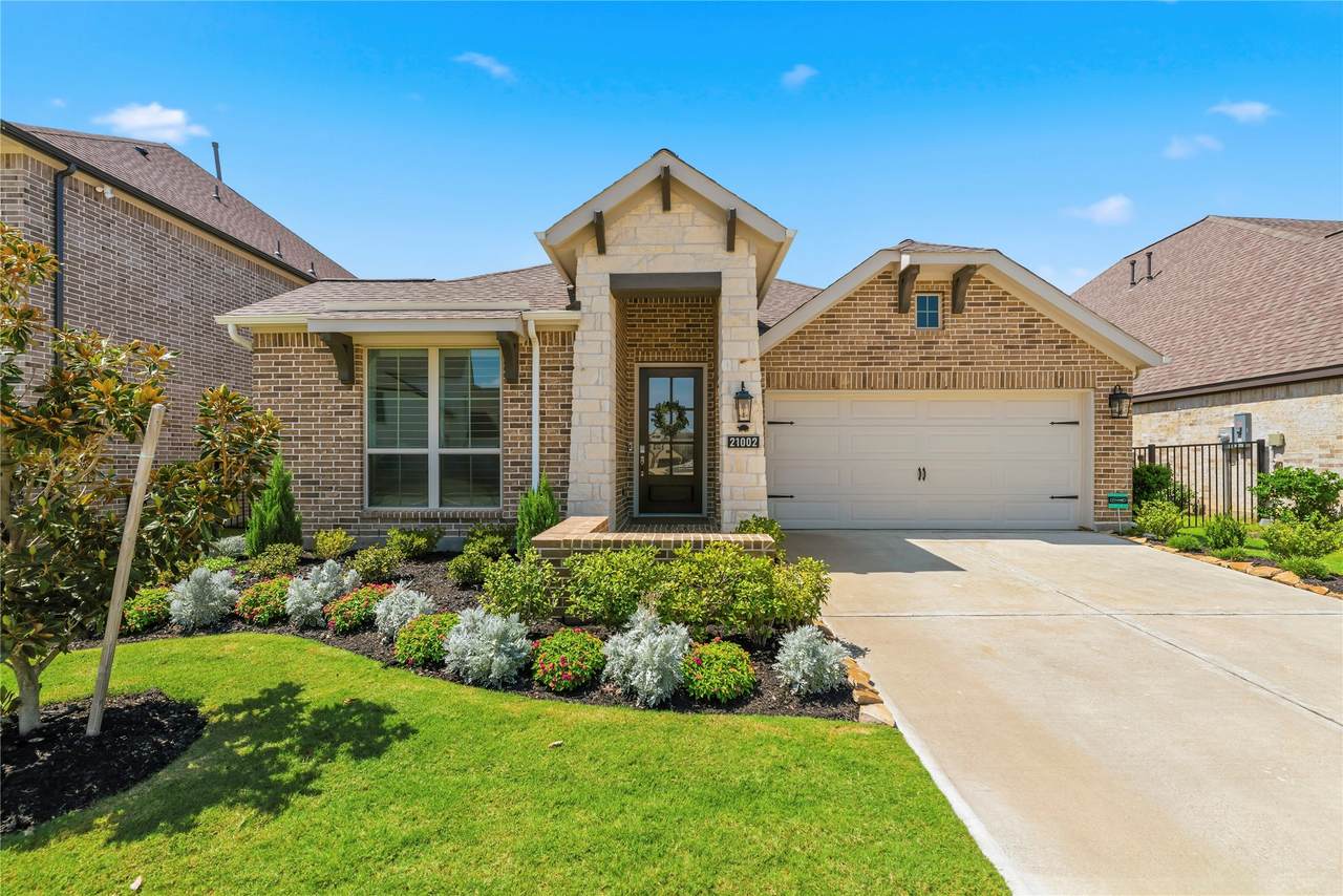 21002 White Rock Creek Drive - Photo 1