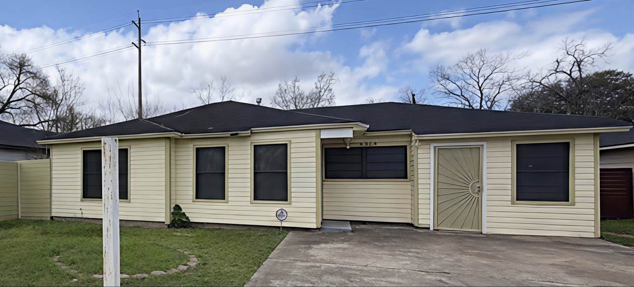 9314 Ashville Drive - Photo 1