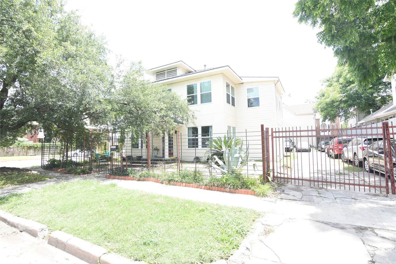 2603 Stanford Street - Photo 1