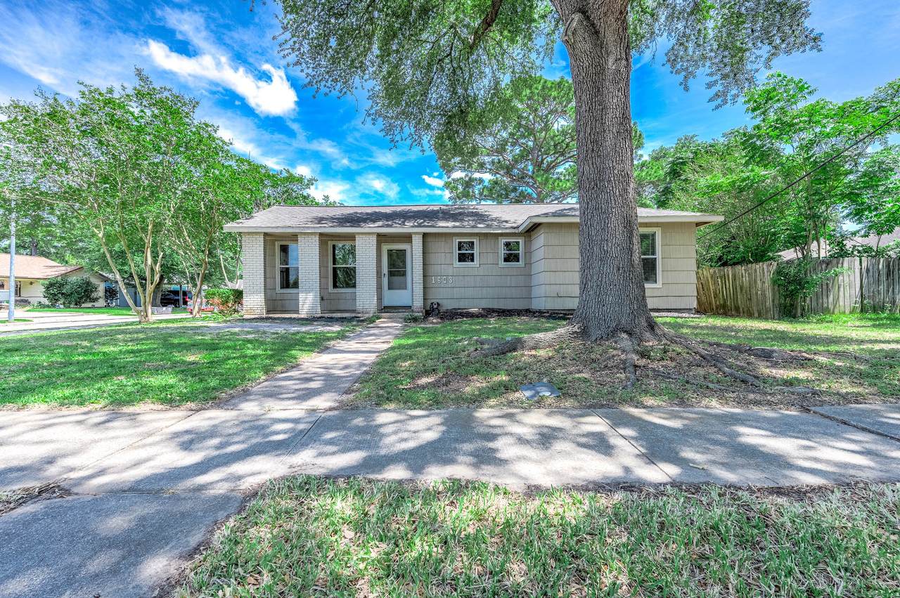 1603 Patrick Street - Photo 1