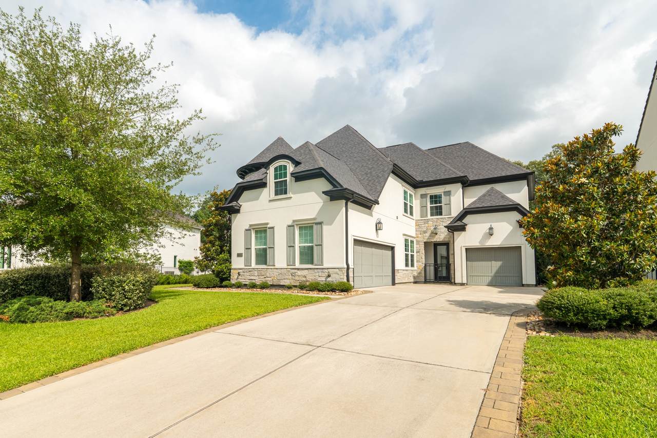 42 Waterbridge Drive - Photo 1