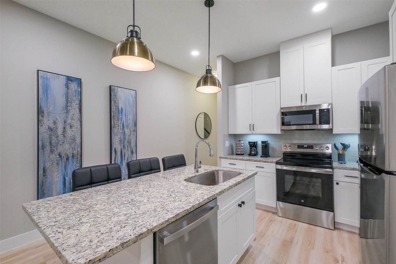 8326 Mariah Street - Photo 1