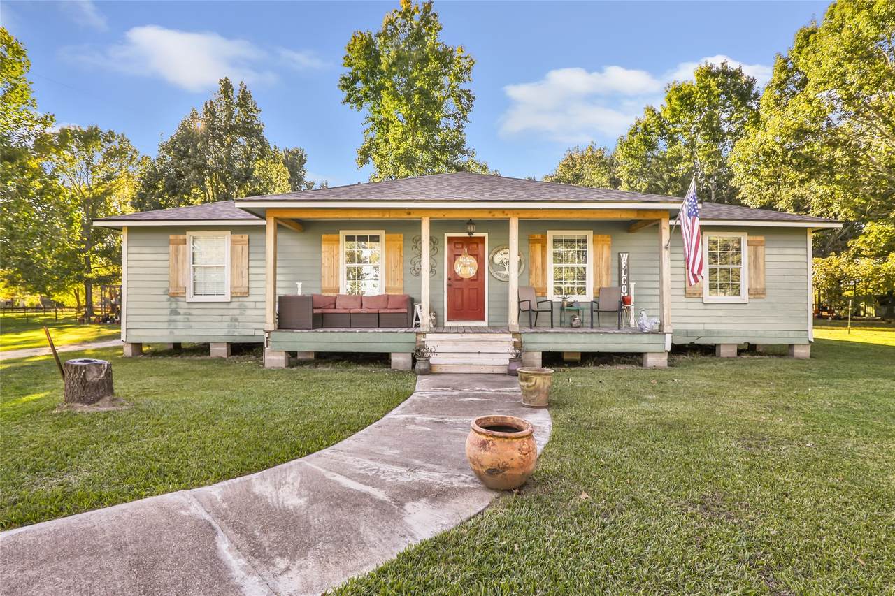 97 County Road 2268 - Photo 1