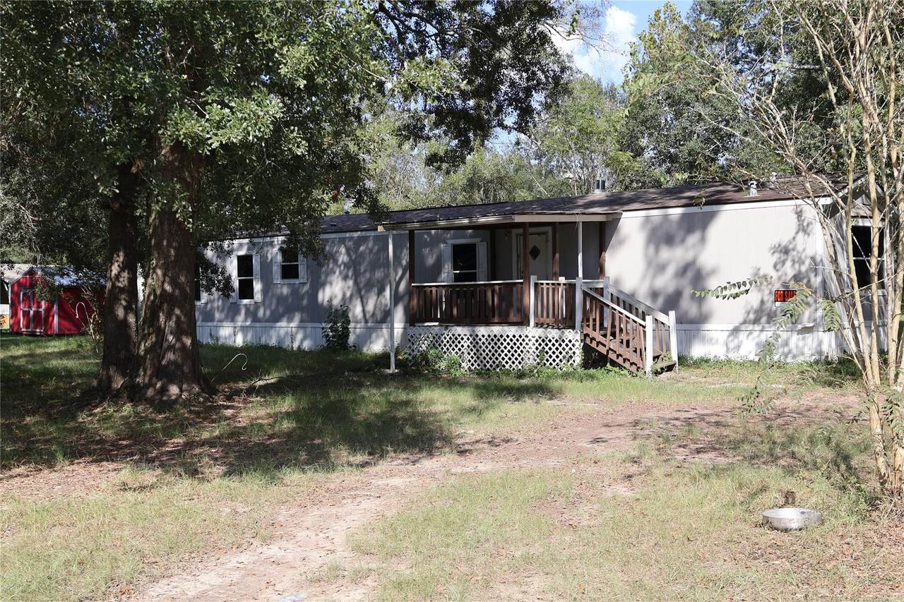 128 County Road 3310 - Photo 1