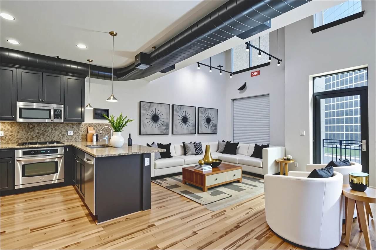 5005 Hidalgo Street - Photo 1