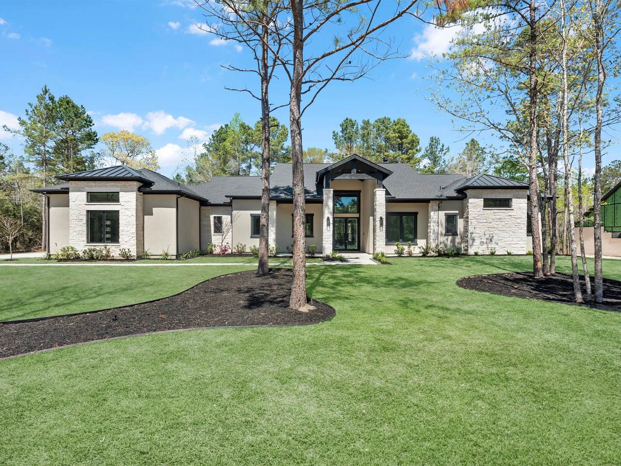 25096 Seguin Trail - Photo 1