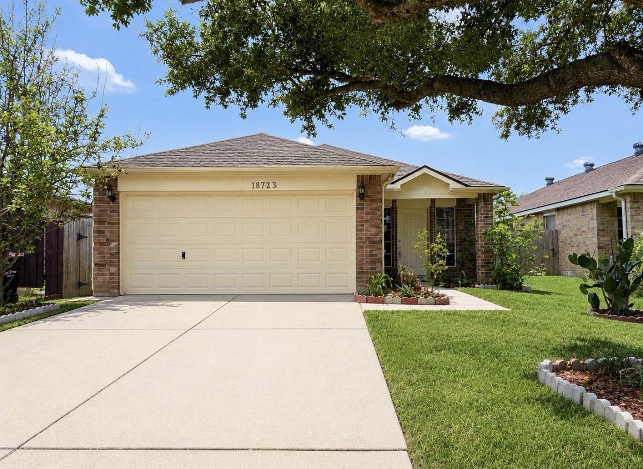 18723 Driftwood Springs Drive - Photo 1