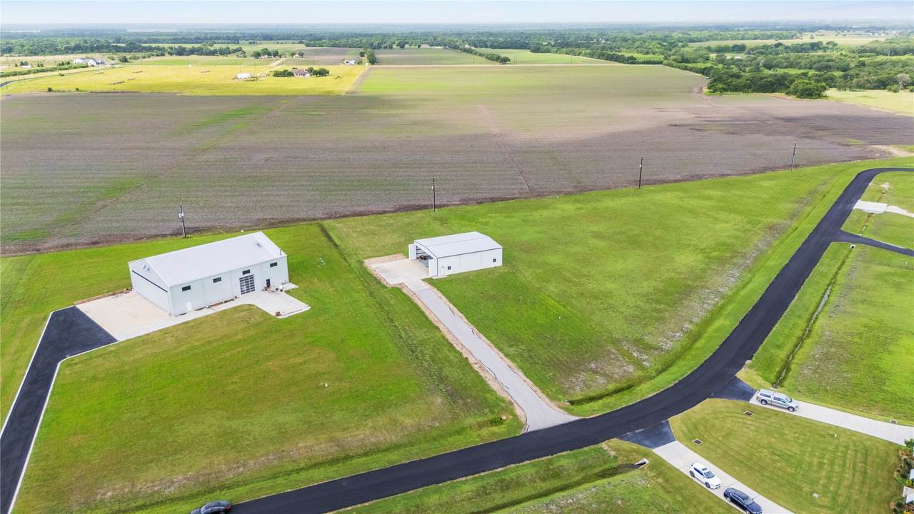 7736 Meteor Drive - Photo 1