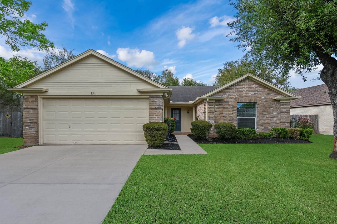 4511 Alamo Avenue - Photo 1