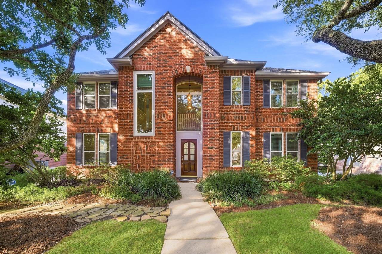 1215 Rosemeadow Drive - Photo 1