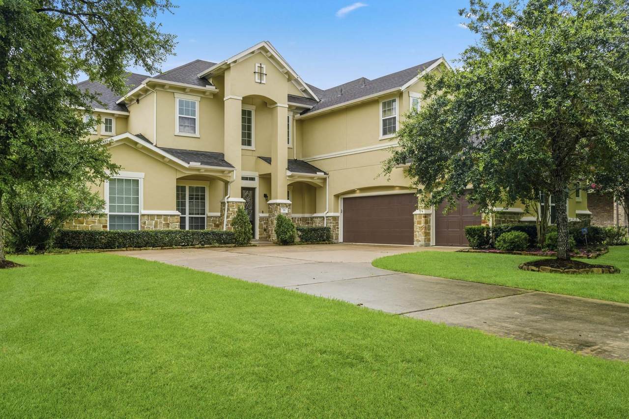 33 Combwell Garden - Photo 1