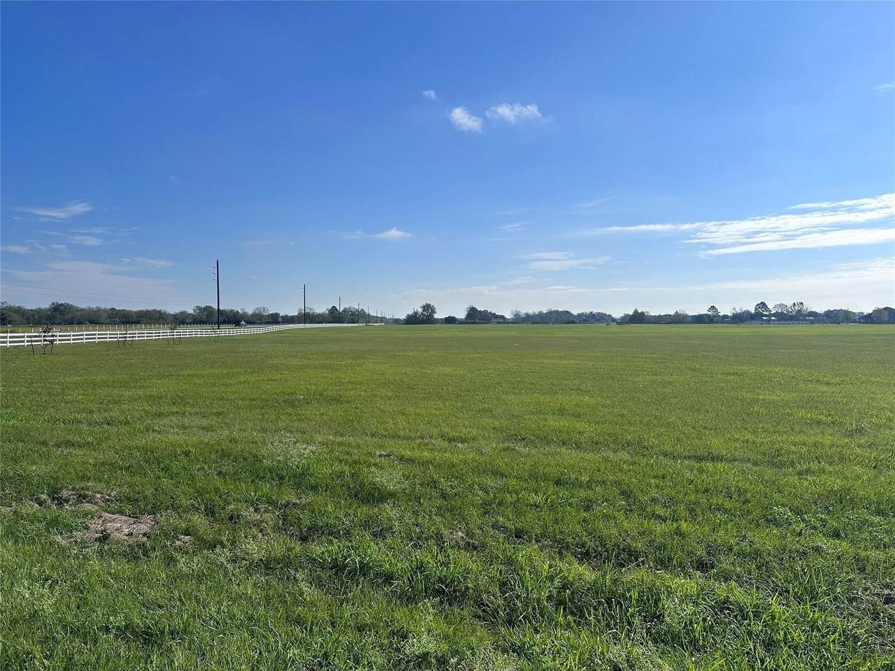 3211 Fm 1462 - Photo 1