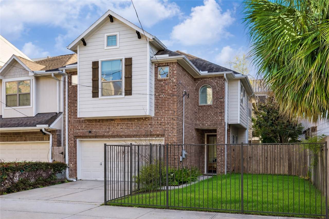 5213 Rose Street - Photo 1