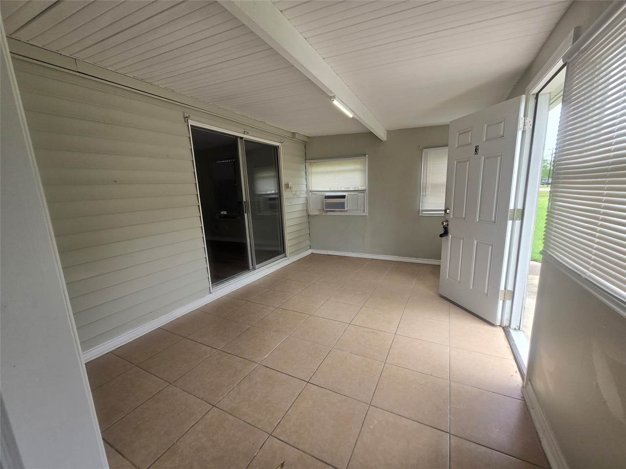 202 Logan Street - Photo 1