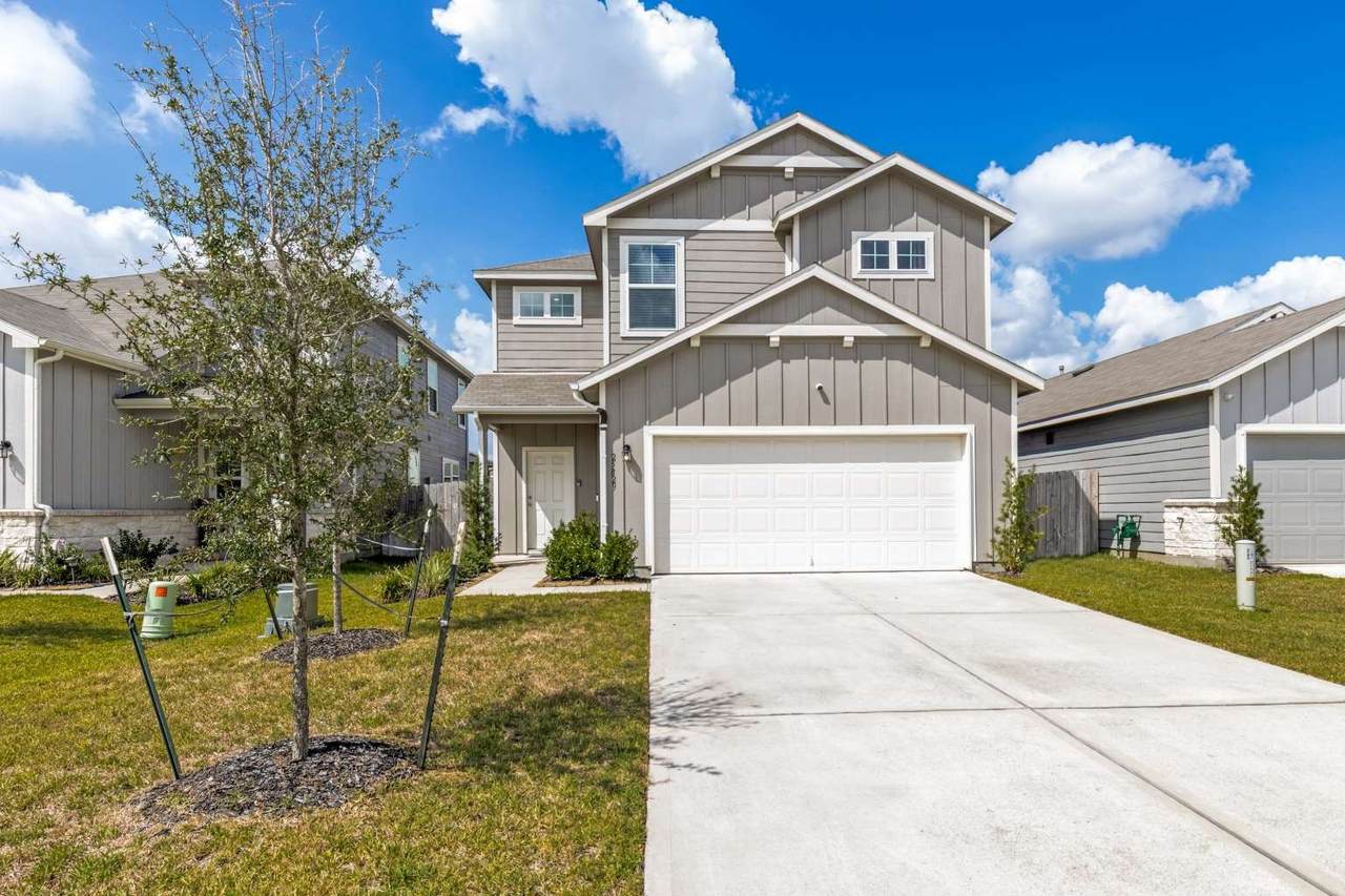 25829 Hedgerow Drive - Photo 1