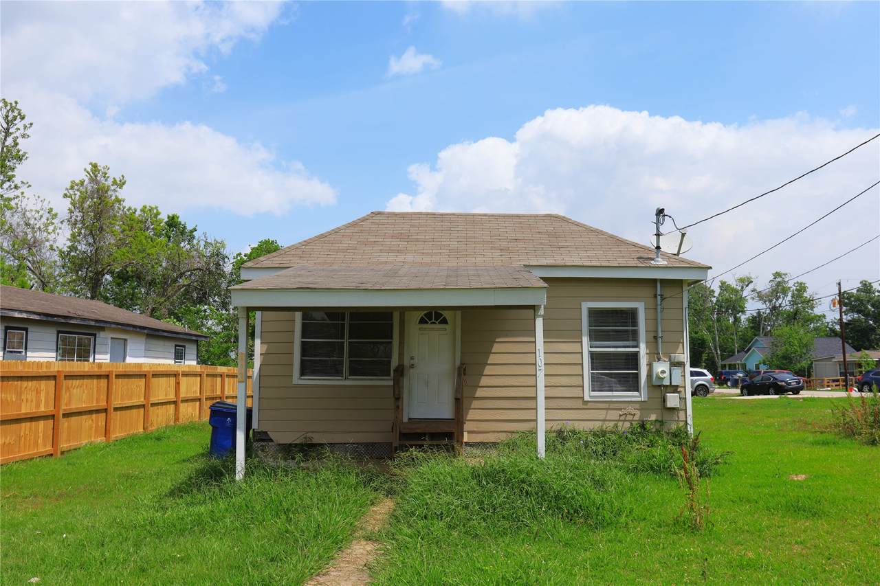 107 Prewitt Lane - Photo 1