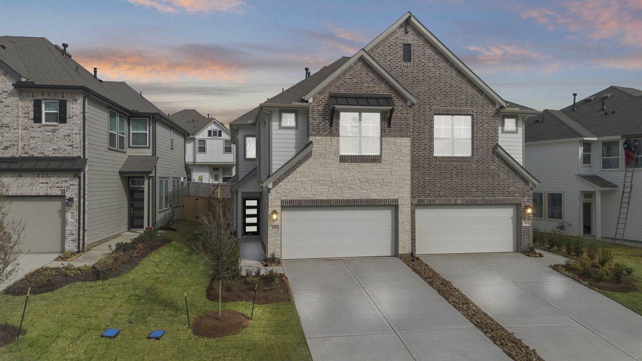 120 West Coralburst Loop - Photo 1